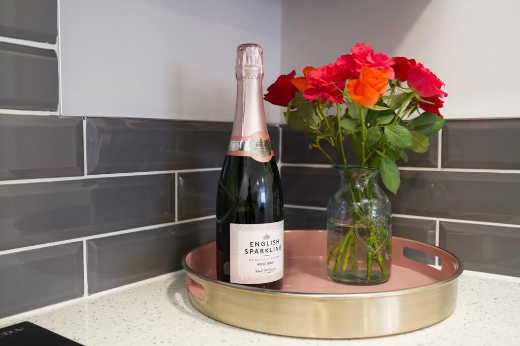 Dane Duplex Studio Seven - Your Dream Apartment Coventry